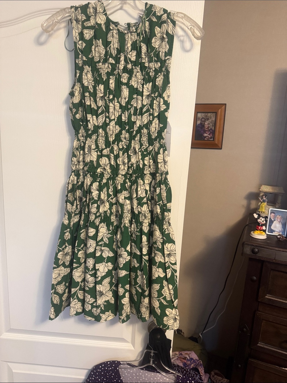Time and Tru Green Floral Sleeveless Midi Dress